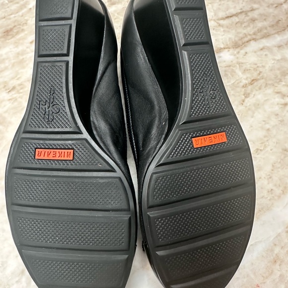 Cole Haan Nike Air sole wedge shoes. Size 8. - Picture 3 of 10